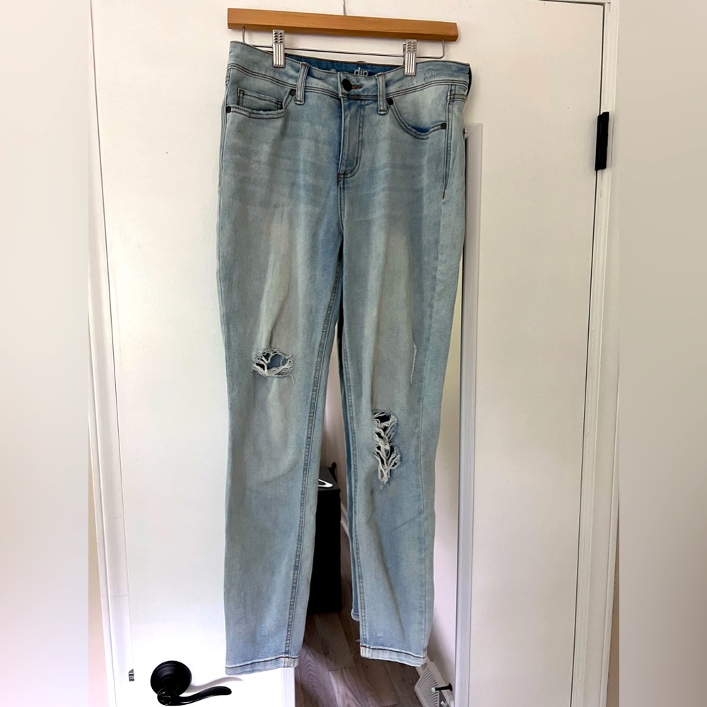 Light wash denim jeans